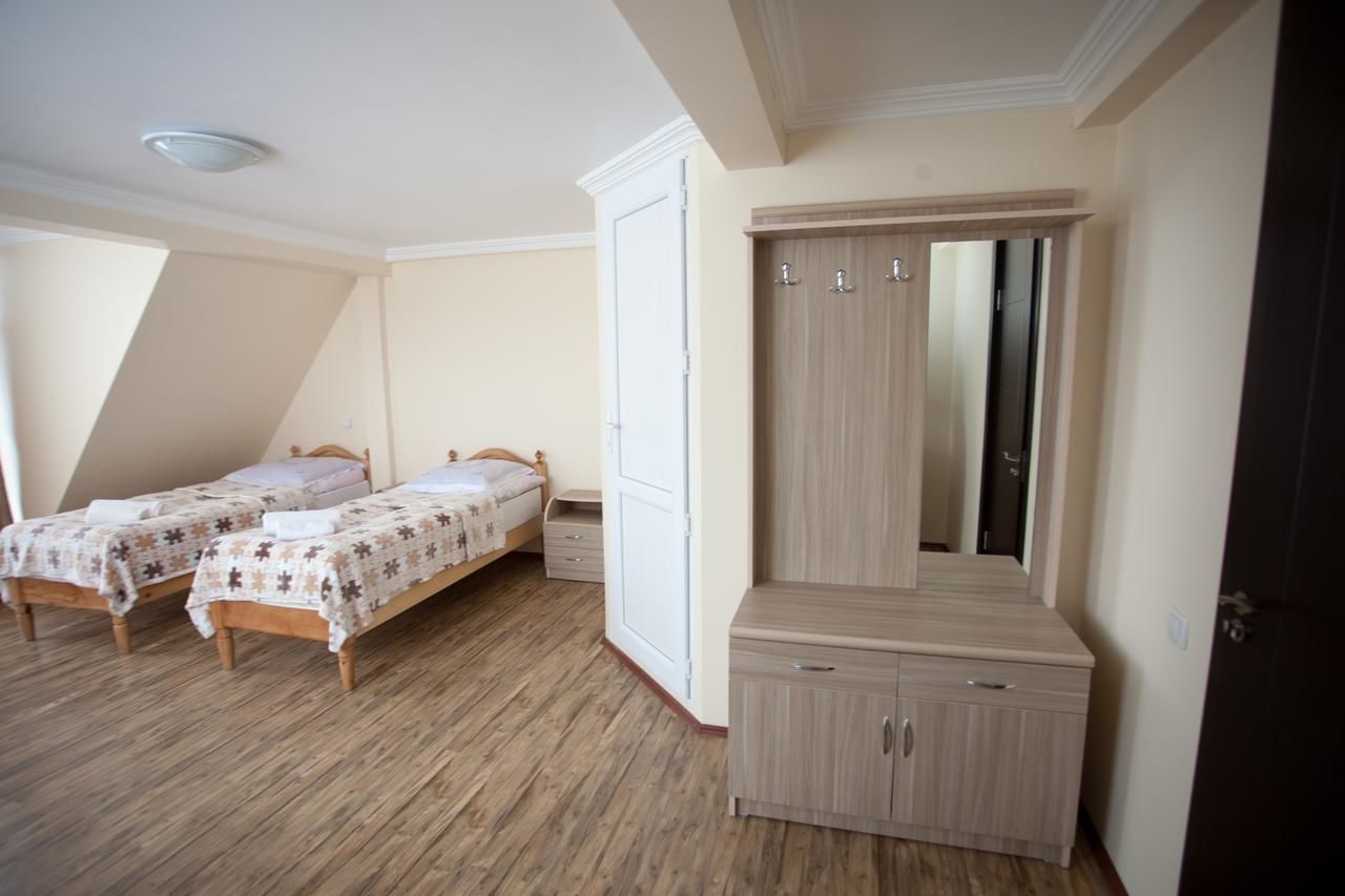 Гостевой дом Mestiatour Guest House Местиа-12